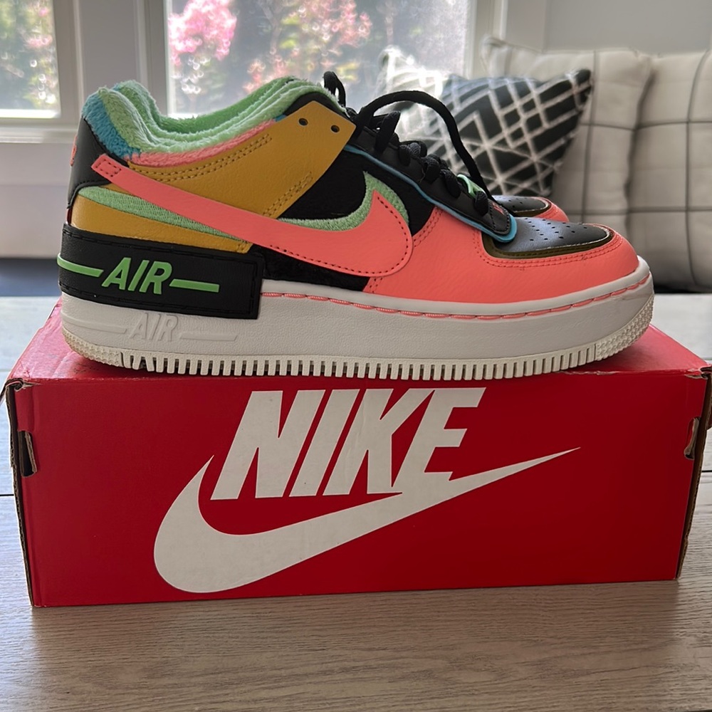 Women’s Air Force One Shadow SE